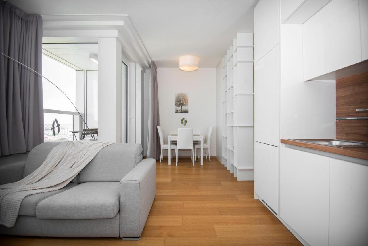 Luxury 1Bdrm On The 28Th Floor Lejlighed Bratislava Eksteriør billede