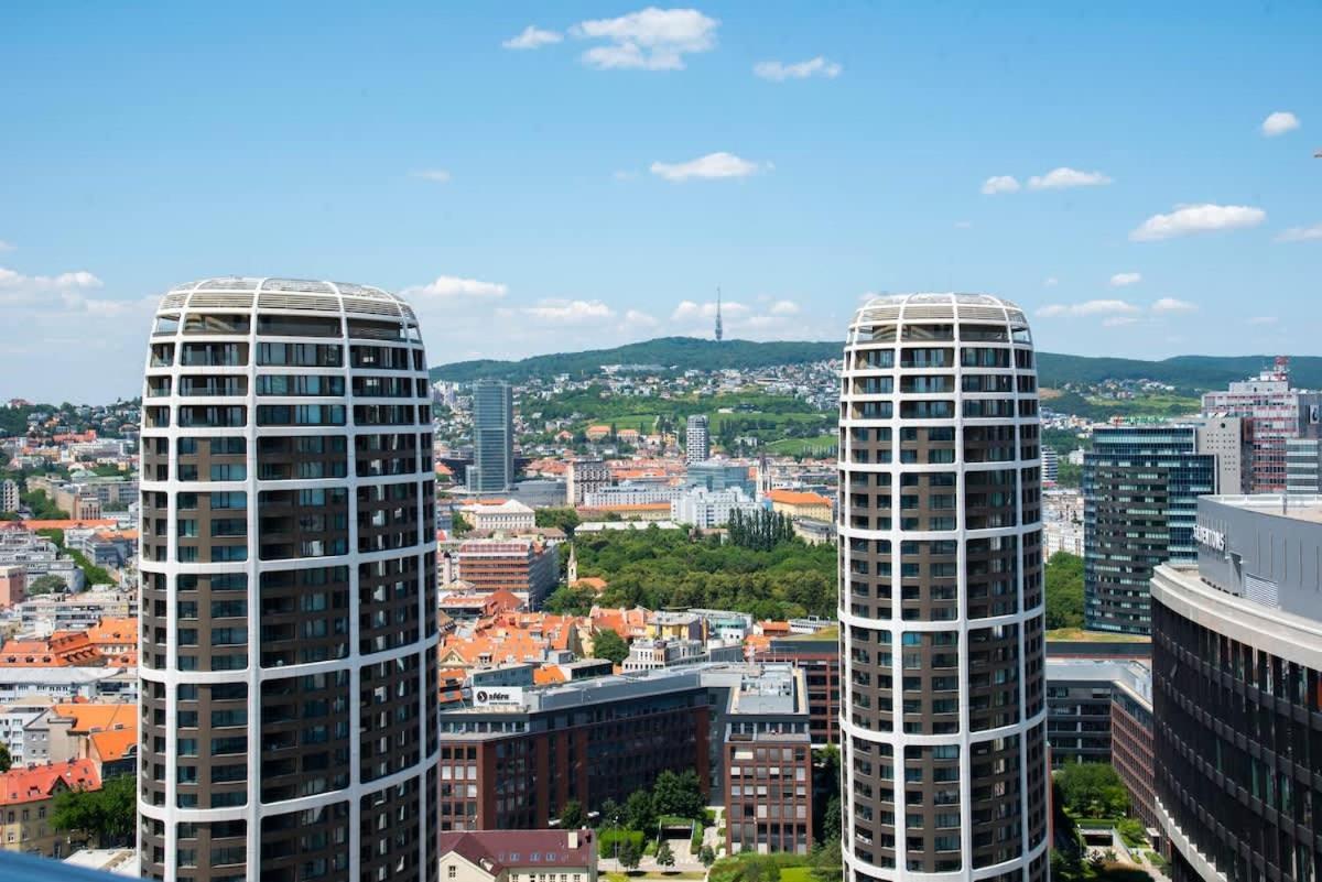 Luxury 1Bdrm On The 28Th Floor Lejlighed Bratislava Eksteriør billede